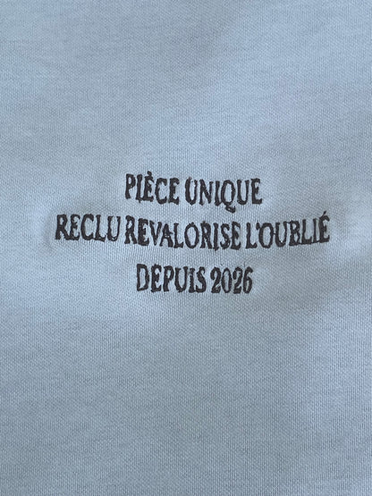 T-Shirt - Signature