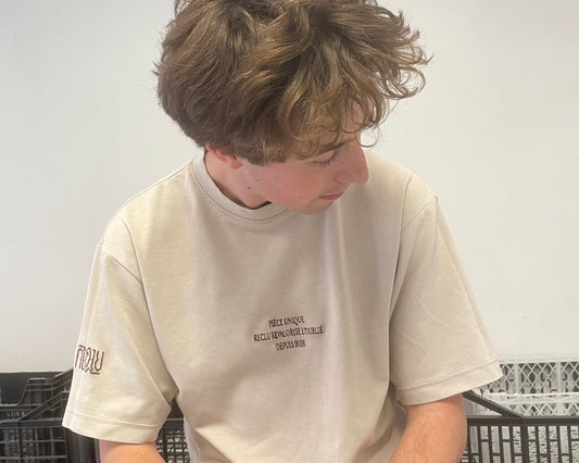 T-Shirt - Signature