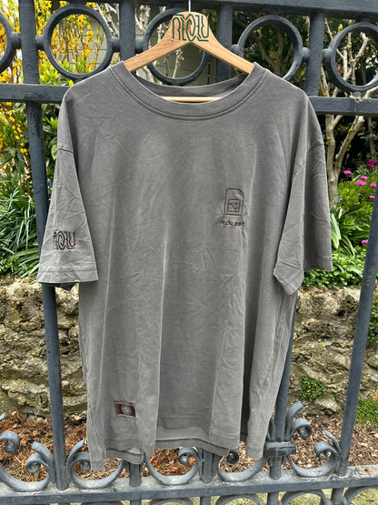 T-Shirt - reclu.psd